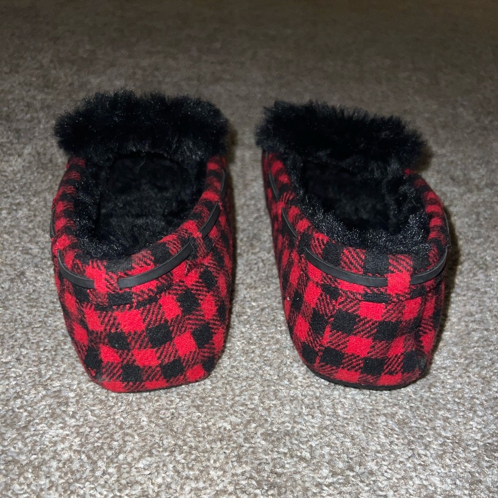 Torrid Faux Fur Slippers - Picture 4 of 8